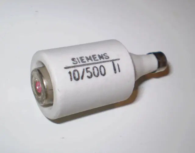 Jaki bezpiecznik do napędu bramy? Kluczowe informacje i porady