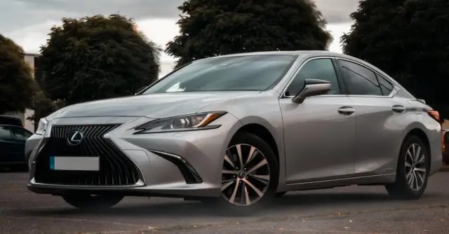 Aukcje samochodów powypadkowych Allianz - Jak znaleźć najlepsze okazje?