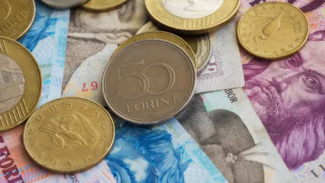 Jaka waluta na Węgrzech? Historia forinta, nominały i kursy wymiany