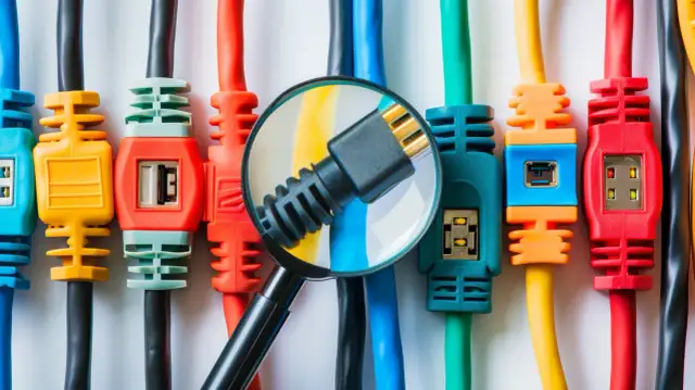 Kabel od zasilacza: jak wybrać bezpieczny i trwały? Porady 2025