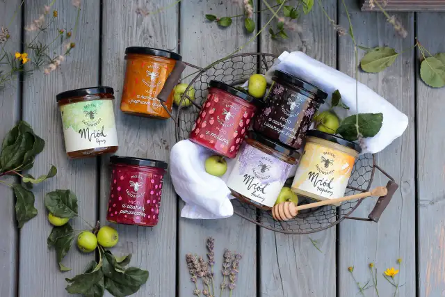 Gdzie kupić dobry miód? Oto miejsca z najlepszymi produktami