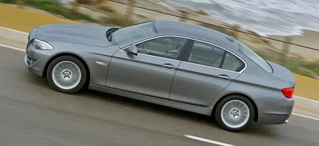 BMW Serii 5: Historia, silniki, wnętrze i bezpieczeństwo luksusowej limuzyny