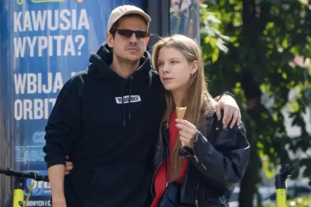 Z kim jest Taco Hemingway? Sekrety związku z Igą Lis i spekulacje o ślubie