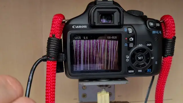 Jak stworzyć fotobudkę DIY: tanio, łatwo i z pomysłem na imprezę