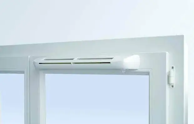 Jak działają nawiewniki w oknach PCV? 5 kluczowych elementów