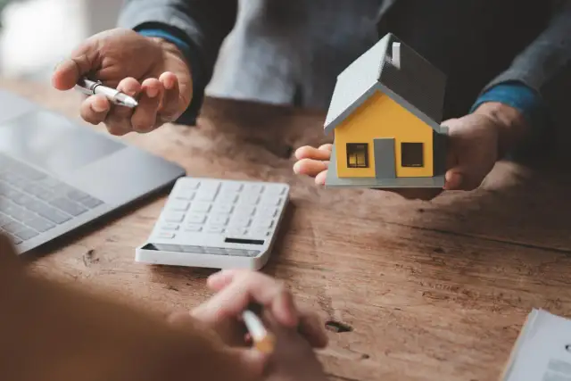 W czym może pomóc Ci „ekspert finansowy przed UOKH” doradca finansowy?