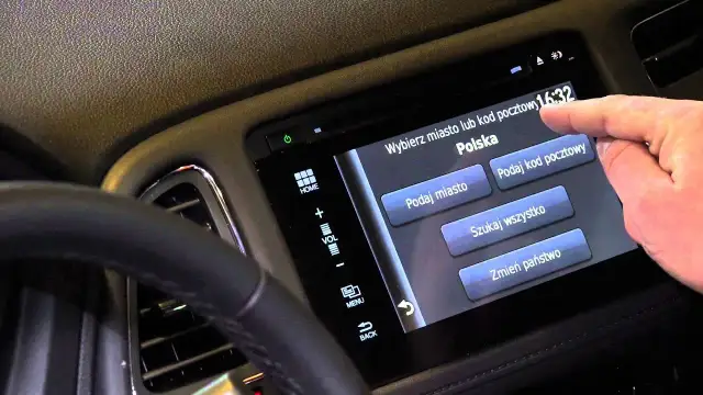 Jak wgrać polski język do Hondy CR-V i uniknąć problemów z nawigacją