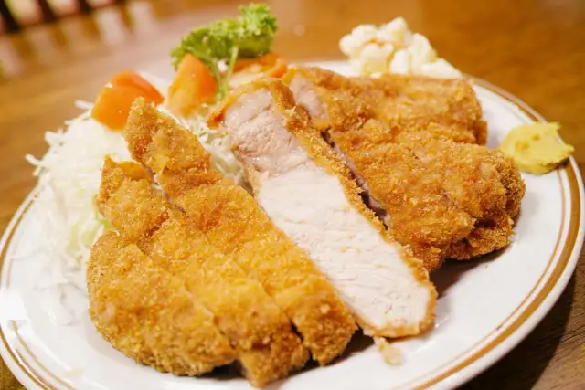 Po co moczyć schab w mleku? Oto sekrety idealnego mięsa