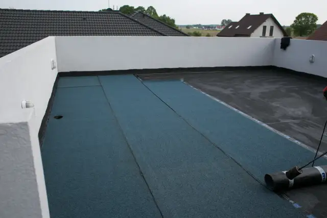 Najlepsze materiały na papę na tarasie: 5 sprawdzonych rozwiązań