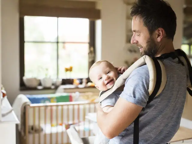 Od kiedy nosidełko dla niemowlaka jest bezpieczne? Wszystko, co musisz wiedzieć
