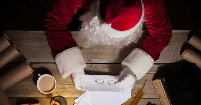 Mikołajki skąd się wzięły? Odkryj fascynującą historię tradycji