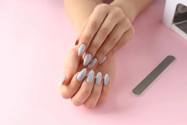 Manicure japoński: jak zrobić krok po kroku - prosty poradnik