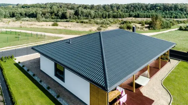 Jak uzyskać dofinansowanie do wymiany dachu i uniknąć kosztów?