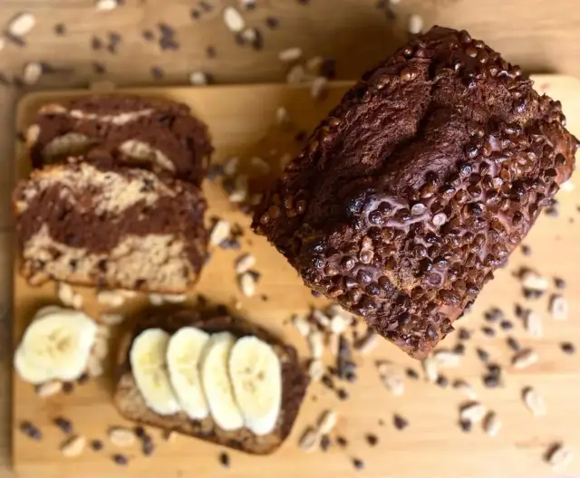 Łatwy przepis na chlebek bananowy z masłem orzechowym - Krok po kroku