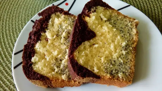 Pyszne ciasta z białek – proste przepisy na smaczne wypieki