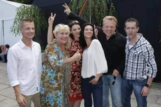 Ile zarabiają aktorzy serialu M jak miłość? Sekrety ich wynagrodzeń