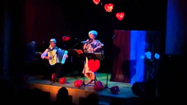 Siedzieliśmy jak w kinie – romantyzm i emocje w piosence Przybylskiej