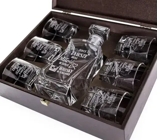 Jaki dać prezent na wieczór kawalerski?