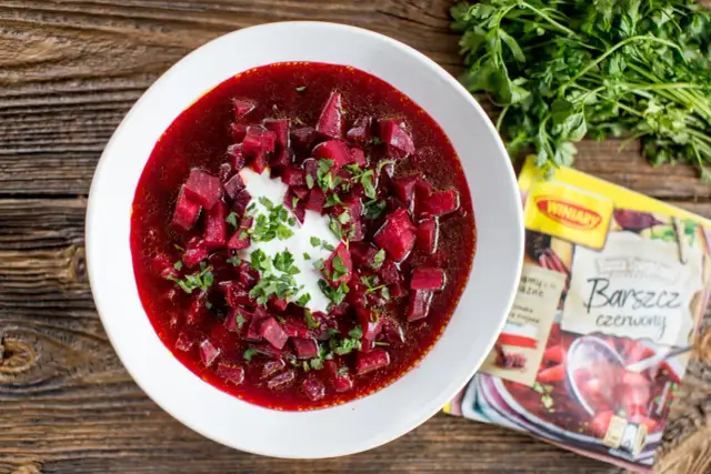 Jak zrobić zupę buraczkową: najlepszy przepis krok po kroku - tradycyjna