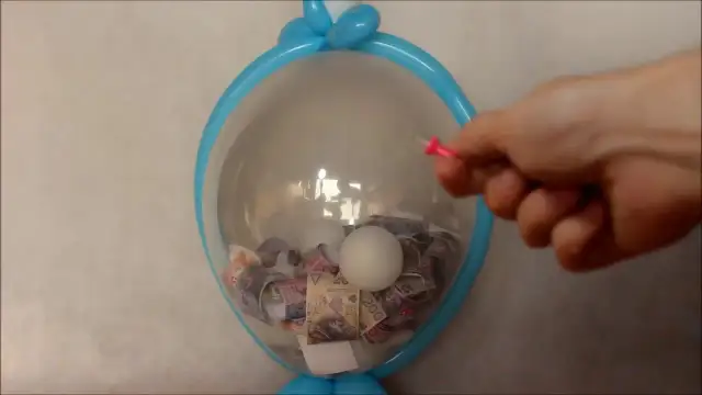 Jak stworzyć prezent w balonie maszyną - proste kroki i porady