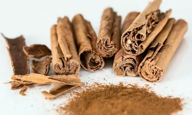 Czy cynamon jest zdrowy? Poznaj prawdę o jego wpływie na organizm