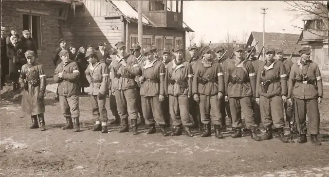 Wojna partyzancka: poznaj najskuteczniejszą formę walki z okupantem