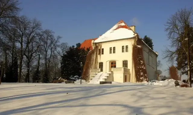 Muzeum Zamek Górków w Szamotułach - Historia i Fascynujące Eksponaty
