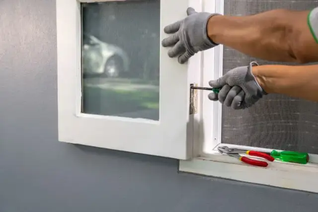 Jak naprawić okno, które nie zamyka się? 5 skutecznych metod