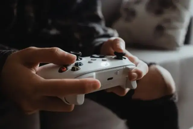 Jak korzystać z bonusowych promocji na stronach internetowych?