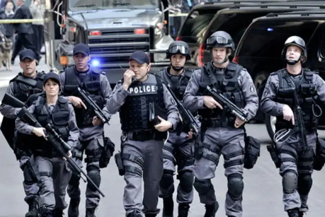 Punkt krytyczny serial - wszystko co musisz wiedzieć o kanadyjskim hicie