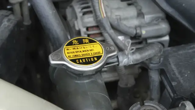 Jak wymontować chłodnicę Audi A3 - uniknij najczęstszych błędów