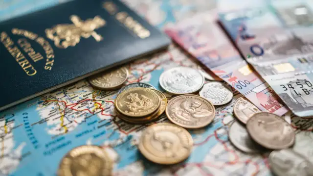 Jaką walutę zabrać do Edynburga? Oto nasz praktyczny poradnik turysty