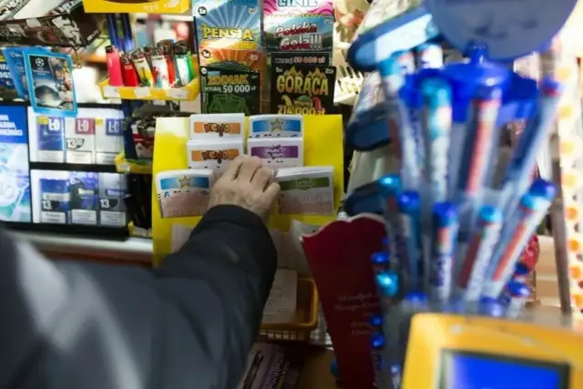 Czy ktoś wygrał w zdrapkę ekstra pensja? Oto najnowsze wyniki!