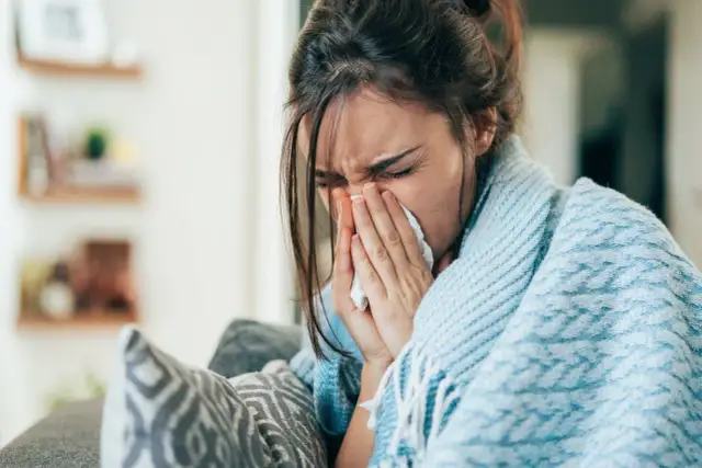 Czy l4 wydłuża okres wypowiedzenia? Sprawdź swoje prawa i obowiązki