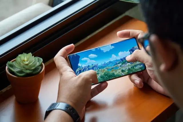 Jak ściągnąć gry na tableta - proste metody na Androida i iOS