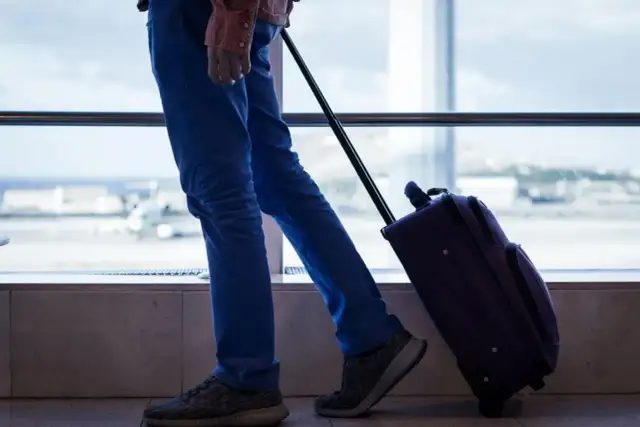 Ile trwa lot na Wyspy Kanaryjskie z Warszawy? Sprawdź czas przelotu