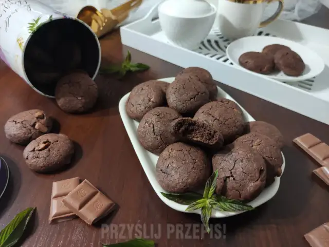 Jak zrobić ciastka czekoladowe jak z McDonald's, które zachwycą smakoszy