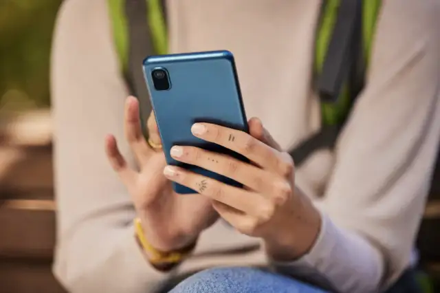 Czy aplikacje rozrywkowe są bezpieczne? Co warto wiedzieć przed grą na prawdziwe pieniądze