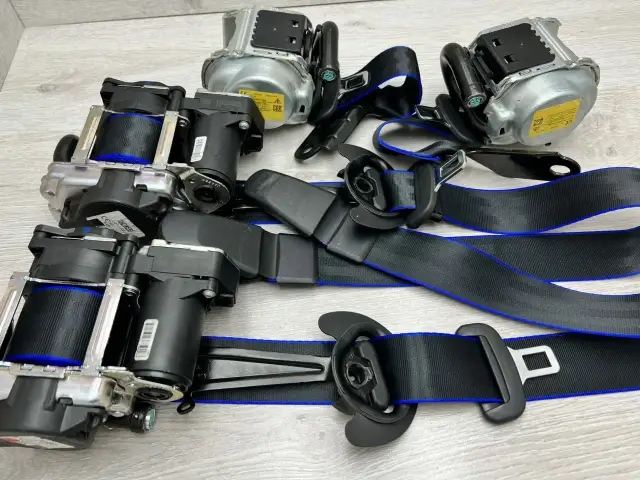 Ile kosztuje wymiana pasów bezpieczeństwa i co wpływa na cenę? Sprawdź teraz!