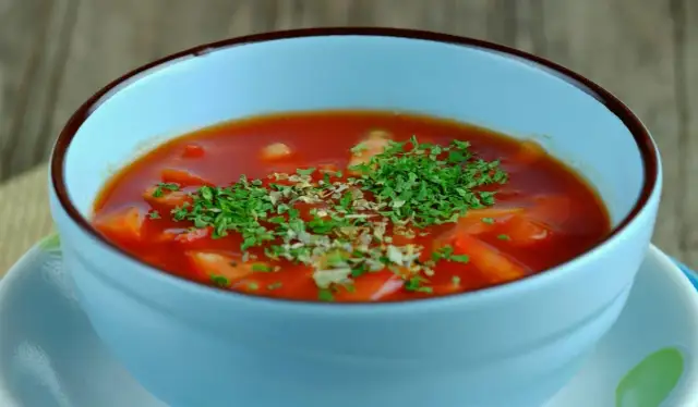 Czym zagęścić zupę dla cukrzyka: 7 bezpiecznych metod