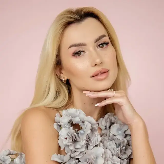 Kim jest Wersow? Poznaj prawdziwe imię, karierę i wpływ influencerki