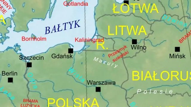 Mapa pokazuje, że Polska graniczy z Litwą i Białorusią. Widać też Bałtyk, Kaliningrad i Wilno.