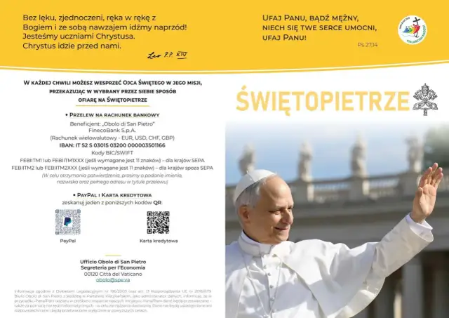 Papież Franciszek w białej sutannie pozdrawia wiernych. Obok tekst o wsparciu misji Ojca Świętego i ofiarze na świętopietrze.