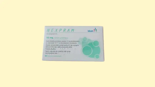 Opakowanie leku Nexpram 10 mg, zawierające 28 tabletek powlekanych.