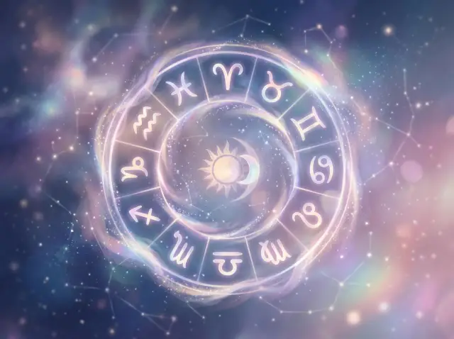 Okrąg zodiaku z symbolami, w tym Rak, który jest znakiem zodiaku 27 czerwca.