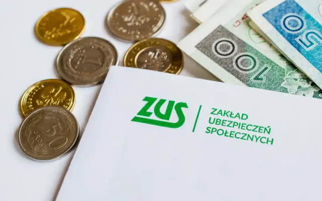ZUS, monety i banknoty. Dowiedz się, jak sprawdzić czy jest się zatrudnionym, analizując dokumenty i finanse.
