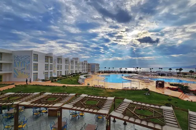Marsa Alam: Temperatura wody – kiedy jechać po idealne morze?