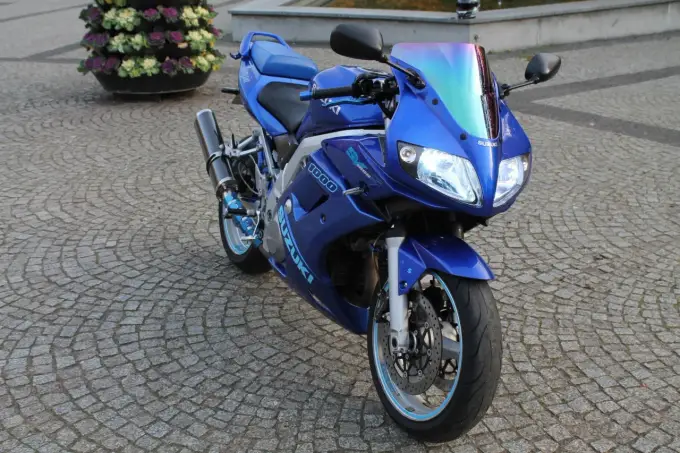 Suzuki SV1000 - co warto wiedzieć przed zakupem i jazdą?