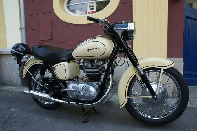 Chińskie motocykle 125 - na co zwrócić uwagę?
