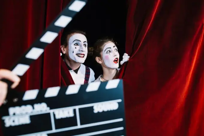 Jak zostać aktorką? Ścieżki, casting i teatr